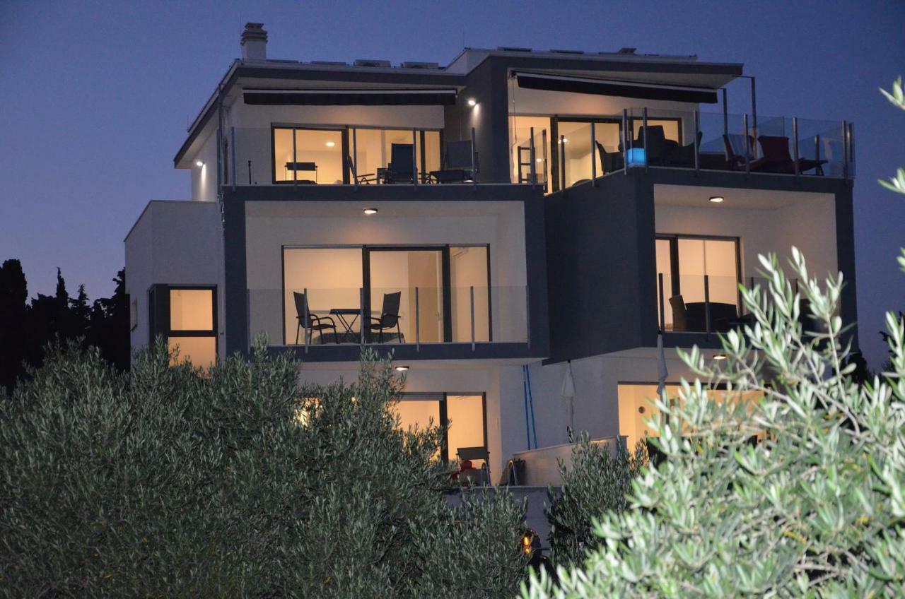 Villa Karen Vodice Grgurev Ante Kukure 93 Esterno foto